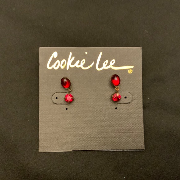 S7/ NWT 18” Cookie Lee Necklace & Earring Set 7 - Red Australian Crystal set - Picture 3 of 4